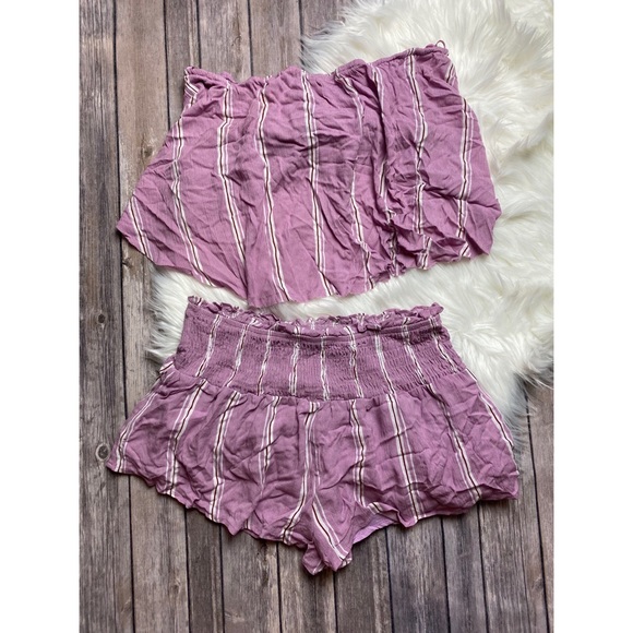 Cotton Candy LA Smocked Short Set Large - Picture 2 of 2